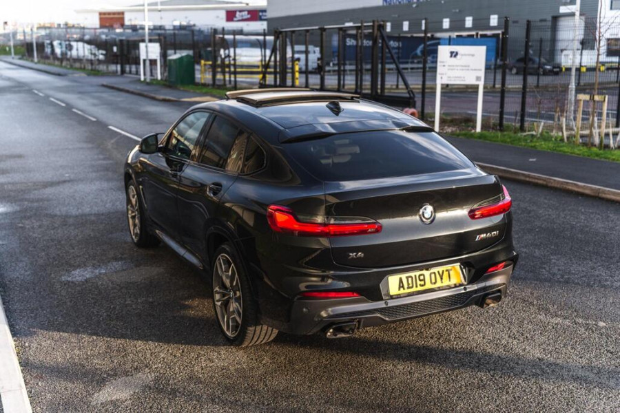 BMW X4 
