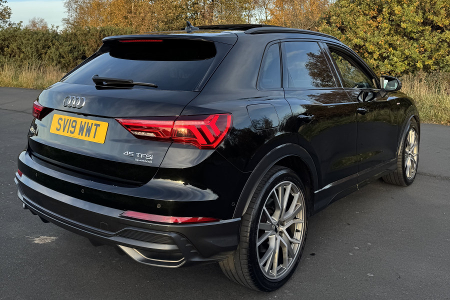 Audi Q3 