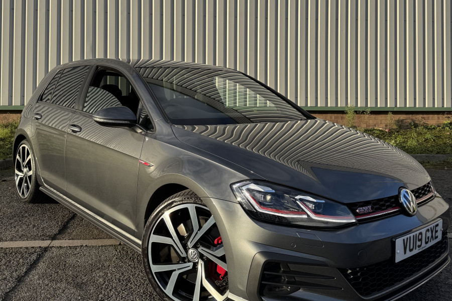 Volkswagen Golf GTI 